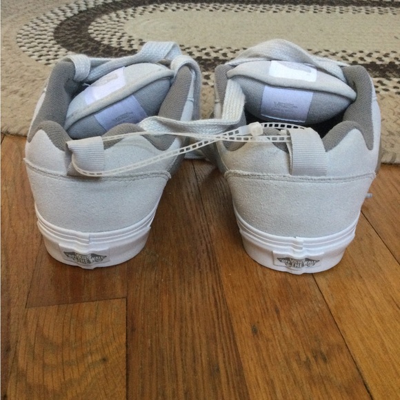 Vans gray Knu Skool sneakers - Picture 5 of 10